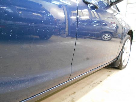 Правые двери Opel Astra после ремонта и покраски